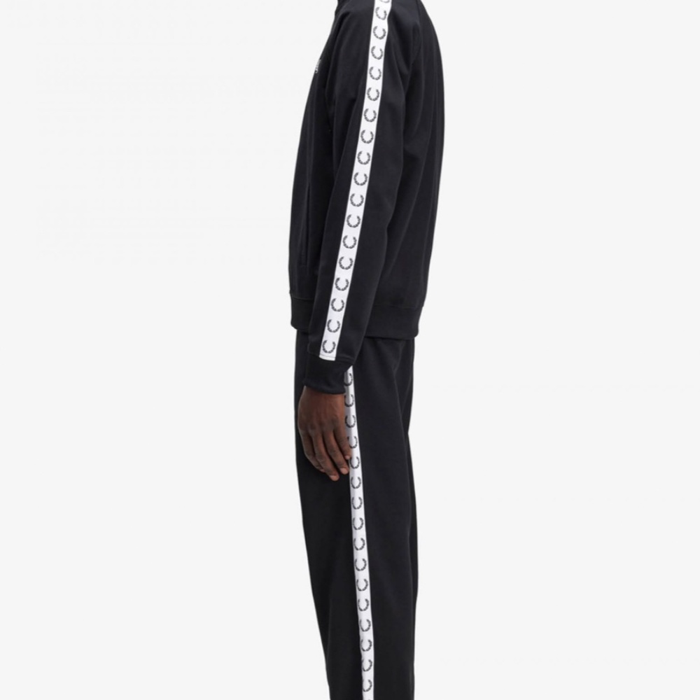 Fred Perry T4620 Track Pants in Black - Size Small - MSRP $110 - BNIB - Picture 4 of 6